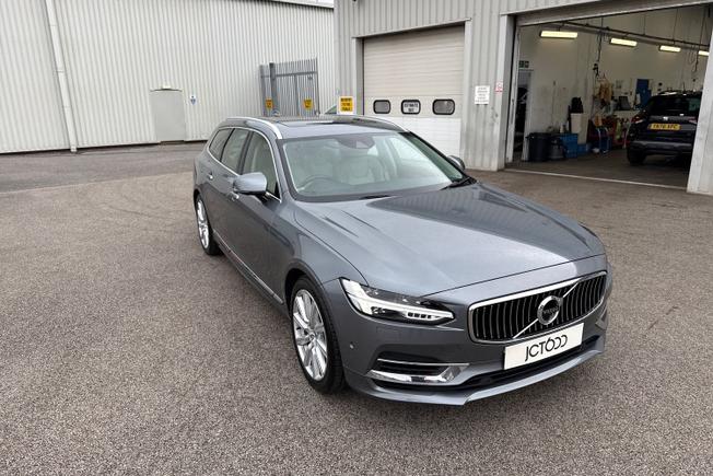 VOLVO V90 Photo 30