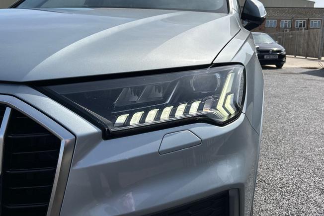 Audi Q7 Photo 60