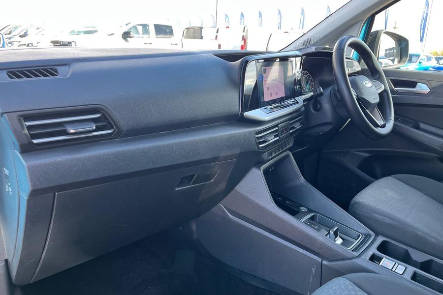 Ford Grand Tourneo Connect Photo autoimg-635167dec79fc16d9005229f55881e7c6c4a8f8c.jpg