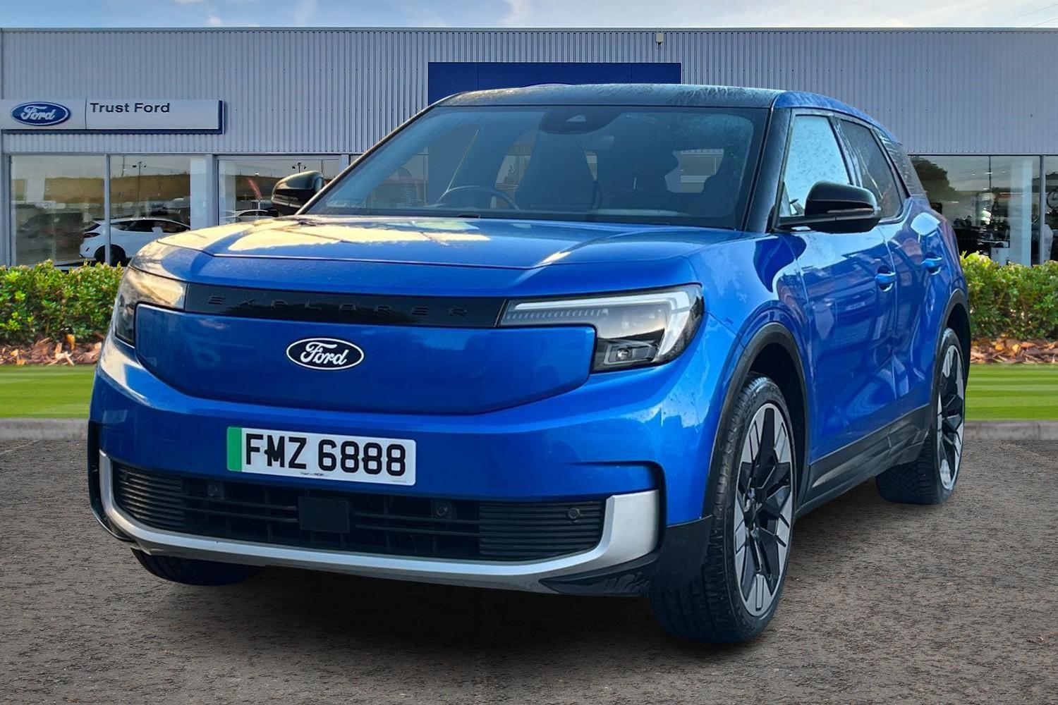 Ford EXPLORER Photo 4