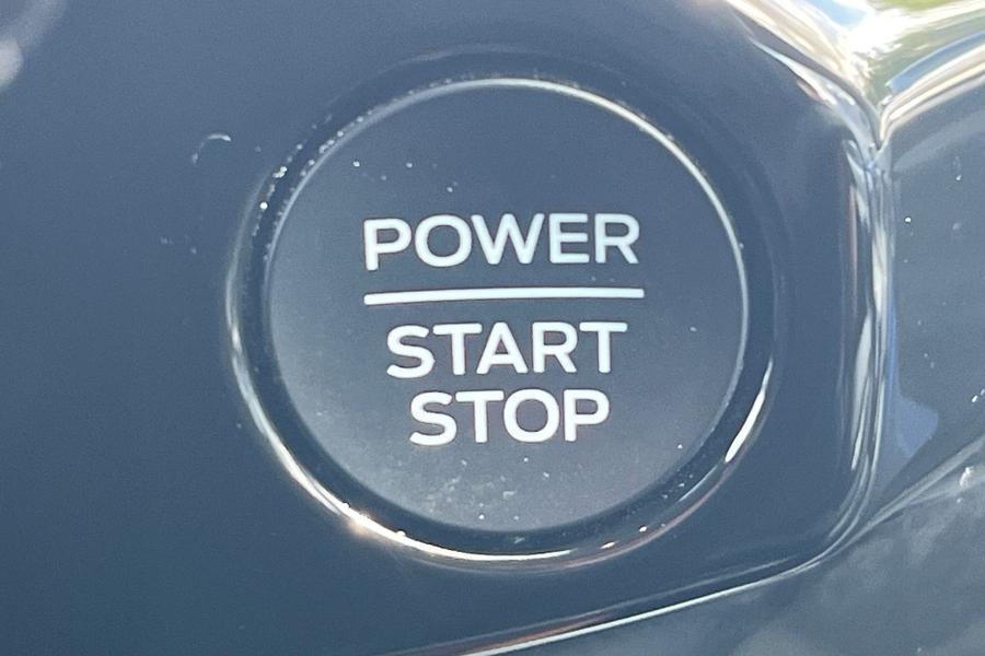 Ford TRANSIT CUSTOM Photo autoimg-63541b20e260fca38d77d7dd023e30164556a1d3.jpg