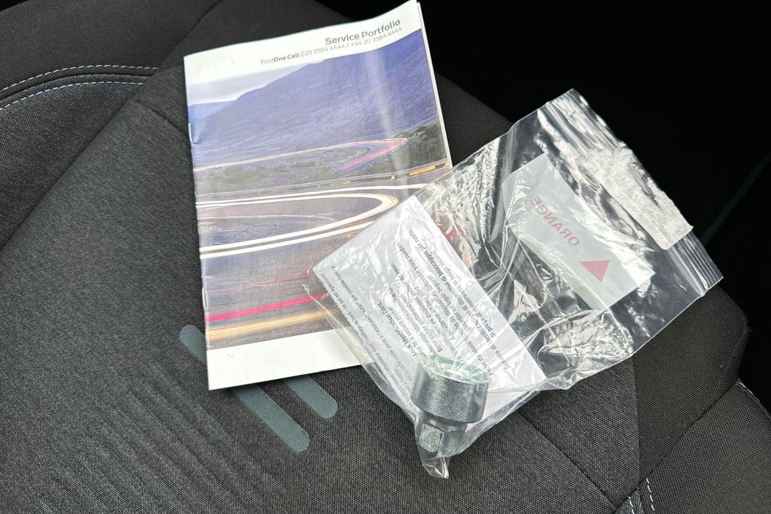 Ford FIESTA Photo 21