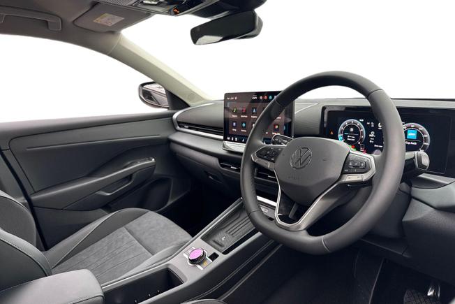 VOLKSWAGEN T-Roc Photo 6