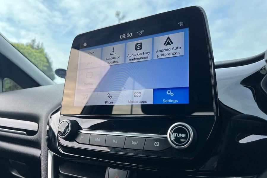 Ford FIESTA Photo autoimg-635b24686946c973b93bb317cbedc368b4492784.jpg