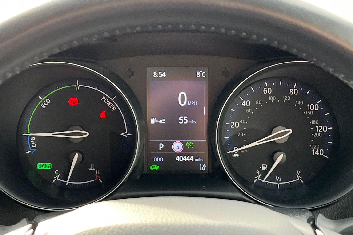 Toyota C-HR Photo 12