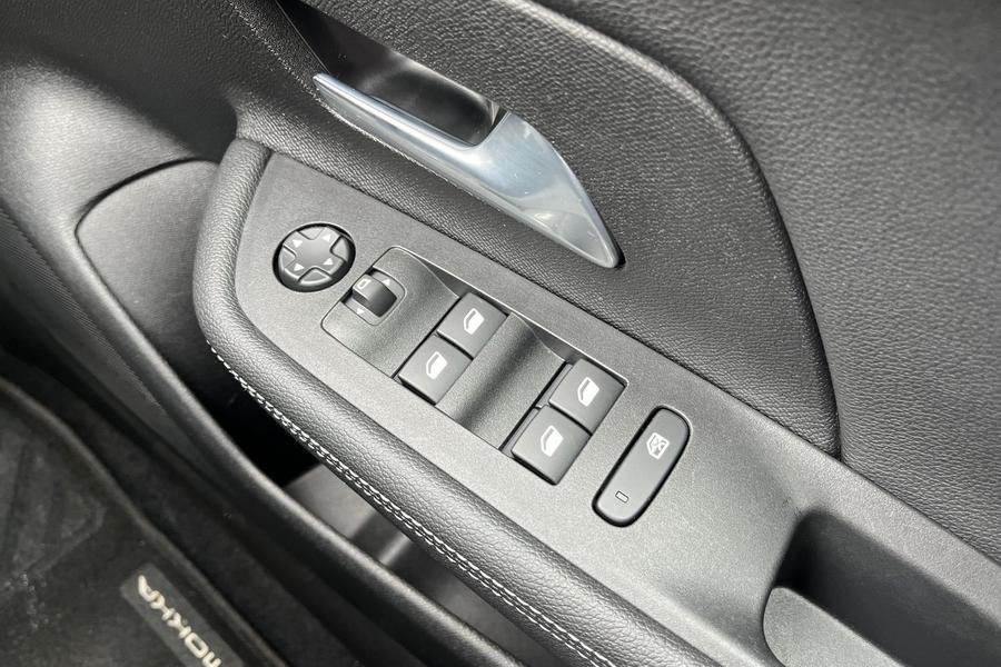 Vauxhall MOKKA Photo autoimg-63620fc9661d93c3624ca2197c032f2e54bc295d.jpg