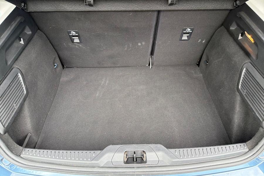 Ford FOCUS Photo autoimg-63690081d160ae20aeeeeb428c88aa34d42346b3.jpg