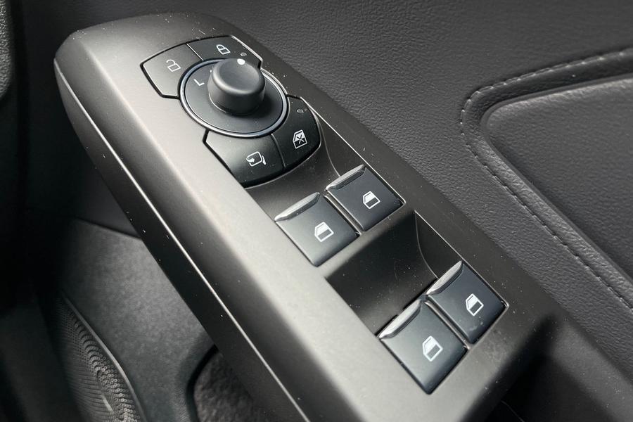 Ford FOCUS Photo autoimg-63728f794dfd3686efbb2a03da1ad789b7e55688.jpg
