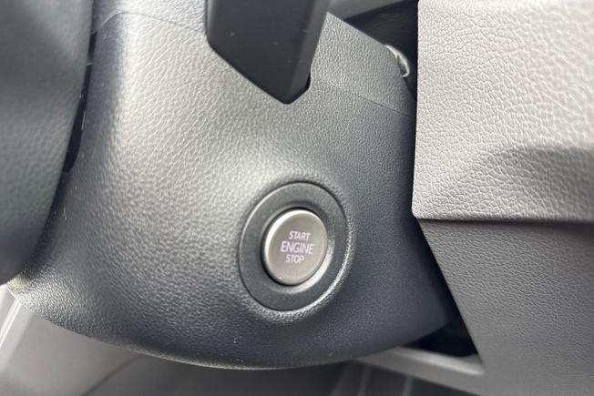 VOLKSWAGEN Crafter Photo 40