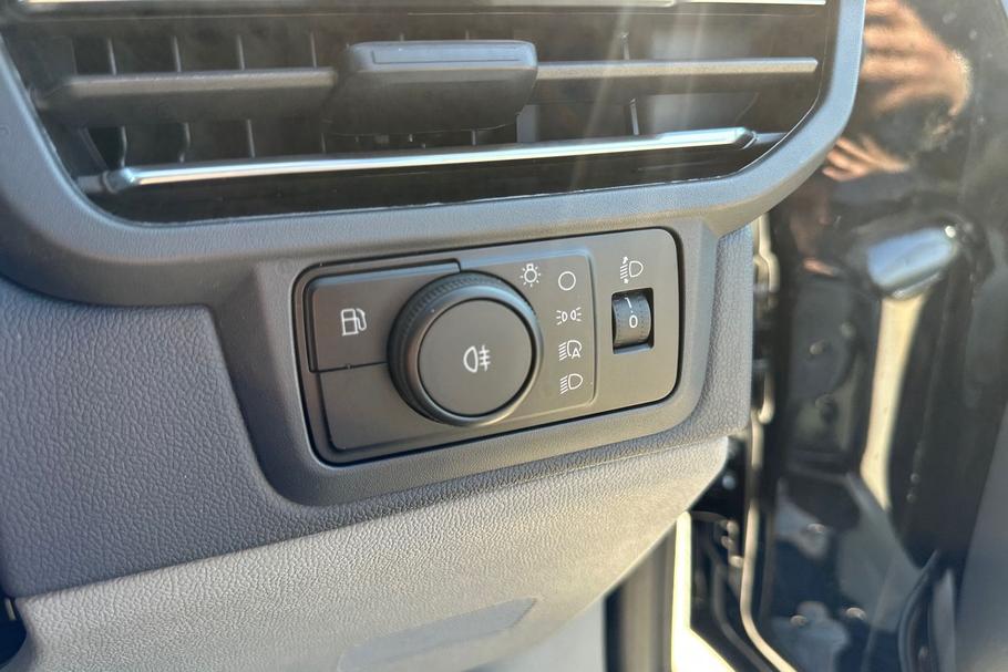 Used FORD TRANSIT CUSTOM WP75VZB 32