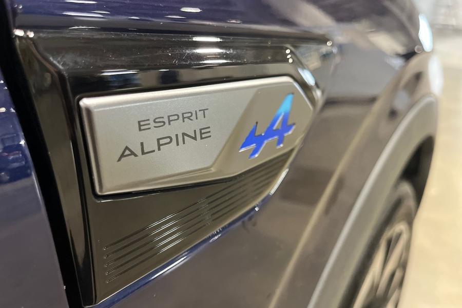 Renault Arkana Photo autoimg-637e22597b83efd05a2c0e3a38664b783d3294dd.jpg