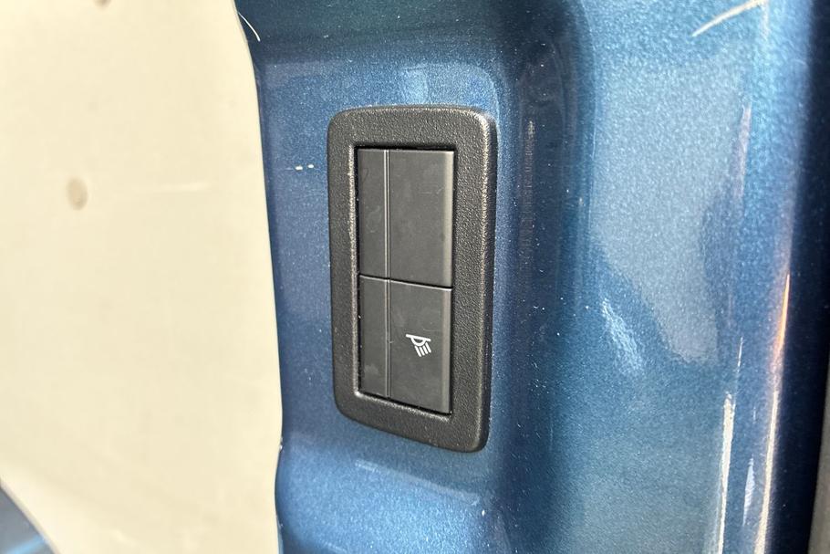 Used Ford TRANSIT CUSTOM WT24ACZ 37