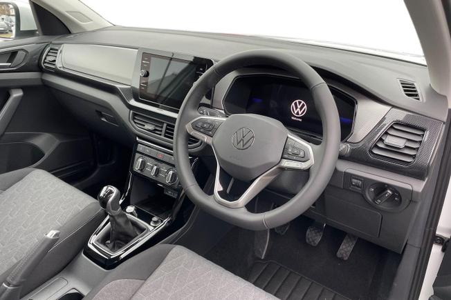 VOLKSWAGEN T-Cross Photo 6