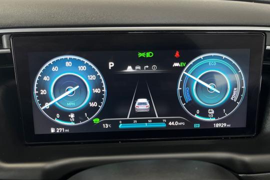 Hyundai TUCSON Photo autoimg-6380e2c4a991847676fe3bf0ee44413704b73522.jpg
