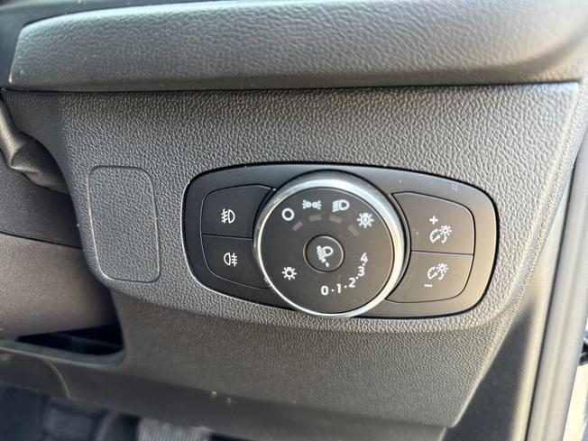 FORD Focus Photo 29