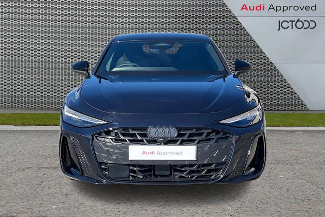 Audi A6 Saloon Photo 8