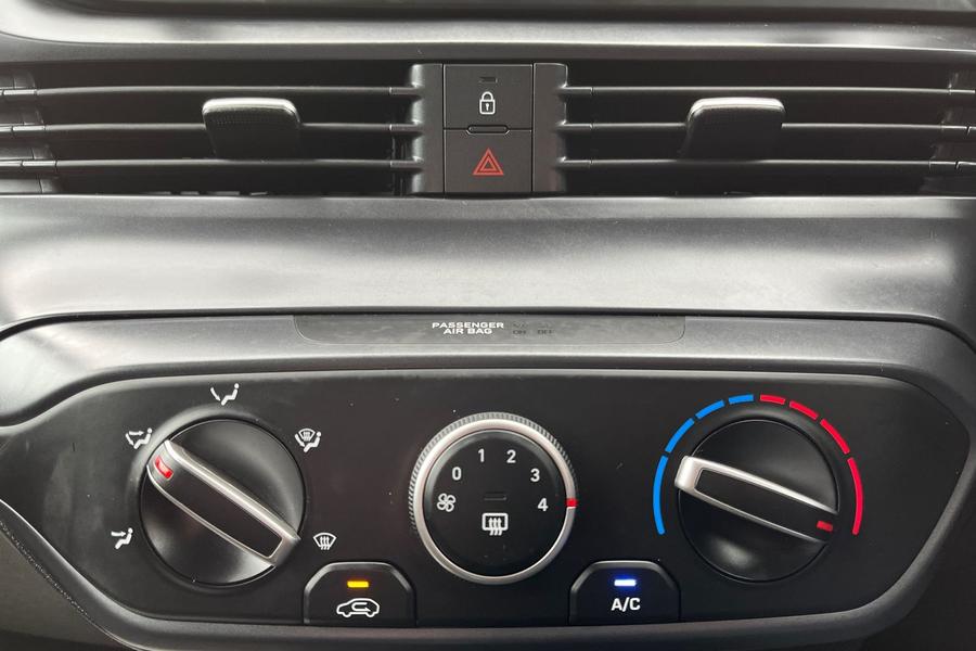 Hyundai BAYON Photo autoimg-6386193d2dc7955d5299beb7364631be08164d19.jpg