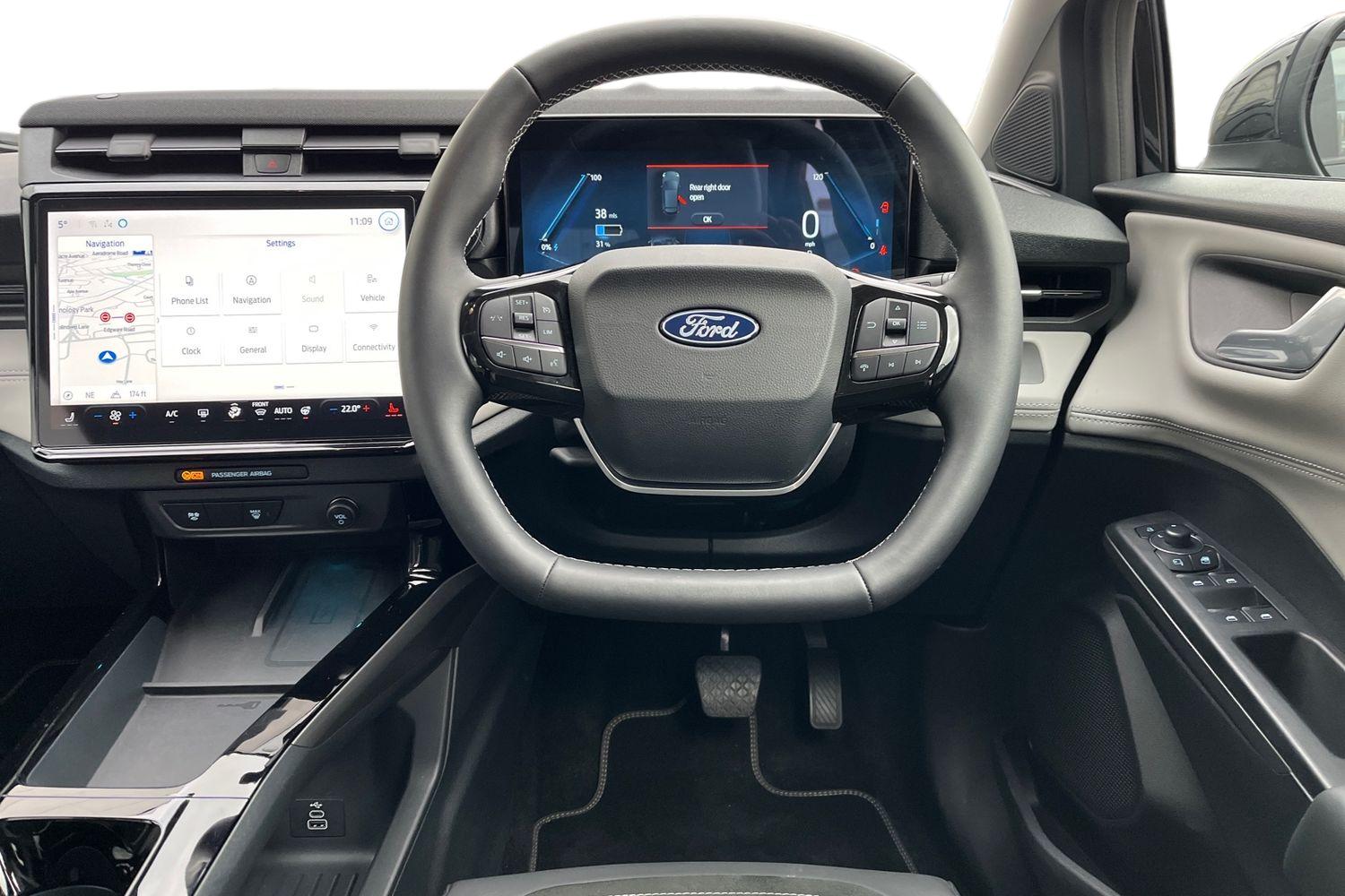 Ford Puma Gen-E Photo 10