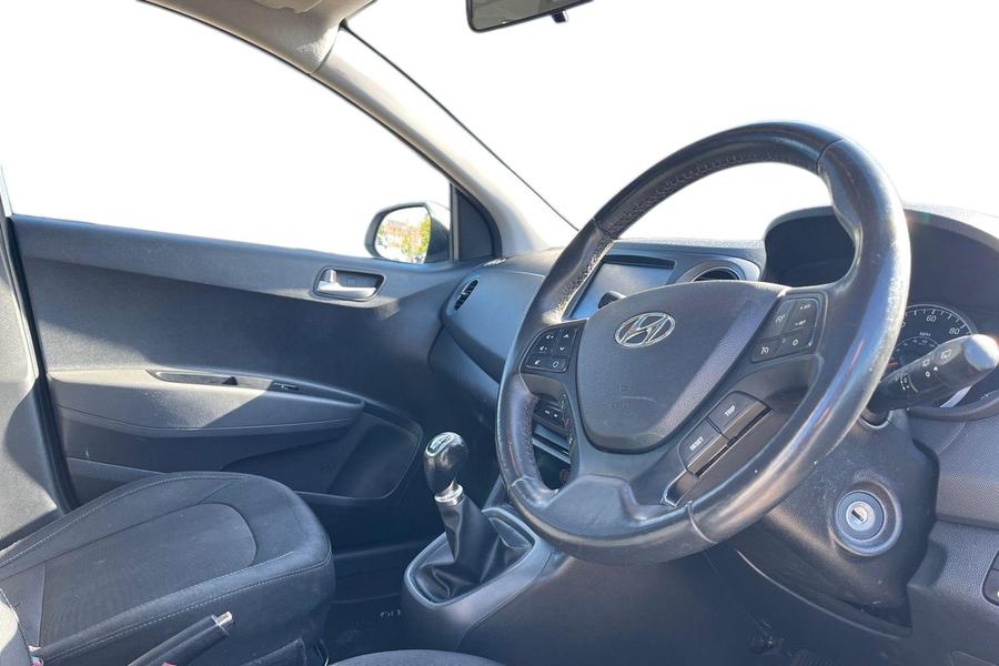 Hyundai I10 Photo autoimg-63894a7511500ee0e4ce70f86a225ab4a514db98.jpg