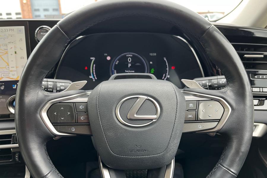 Lexus RX Photo autoimg-638954803fee1ebaa110656450df667086a304af.jpg