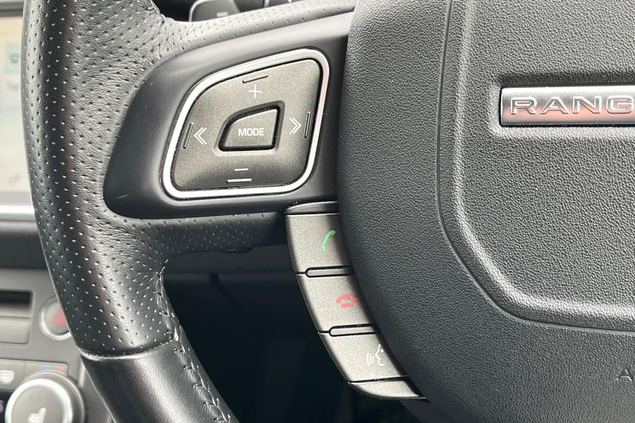 Land Rover RANGE ROVER EVOQUE Photo autoimg-638a74e4bdd1ff25b69168e8eb9b222e63044a4f.jpg