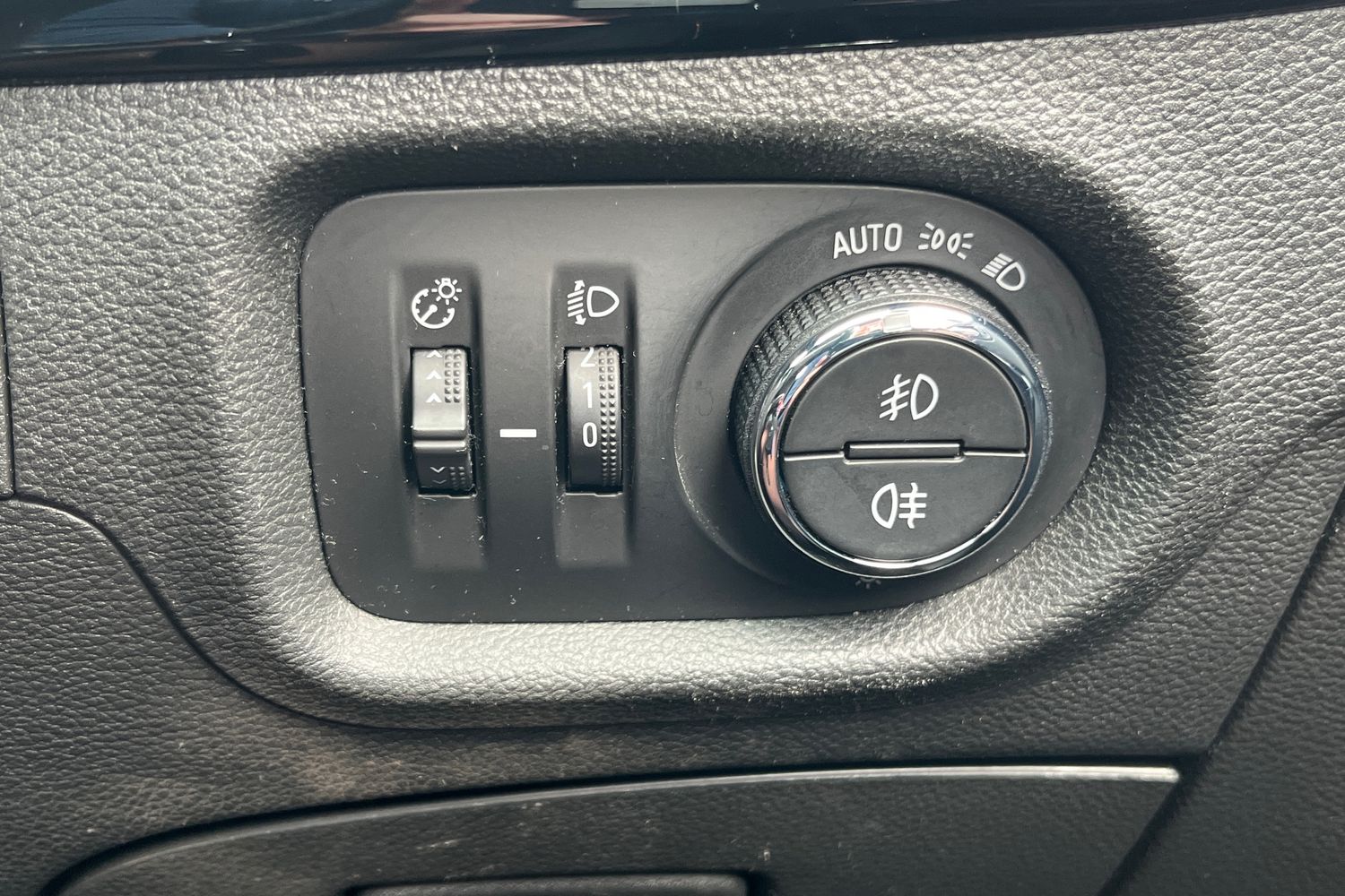 Vauxhall ASTRA Photo 25