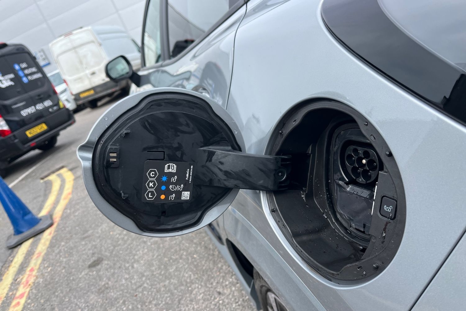 Ford Puma Gen-E Photo 33