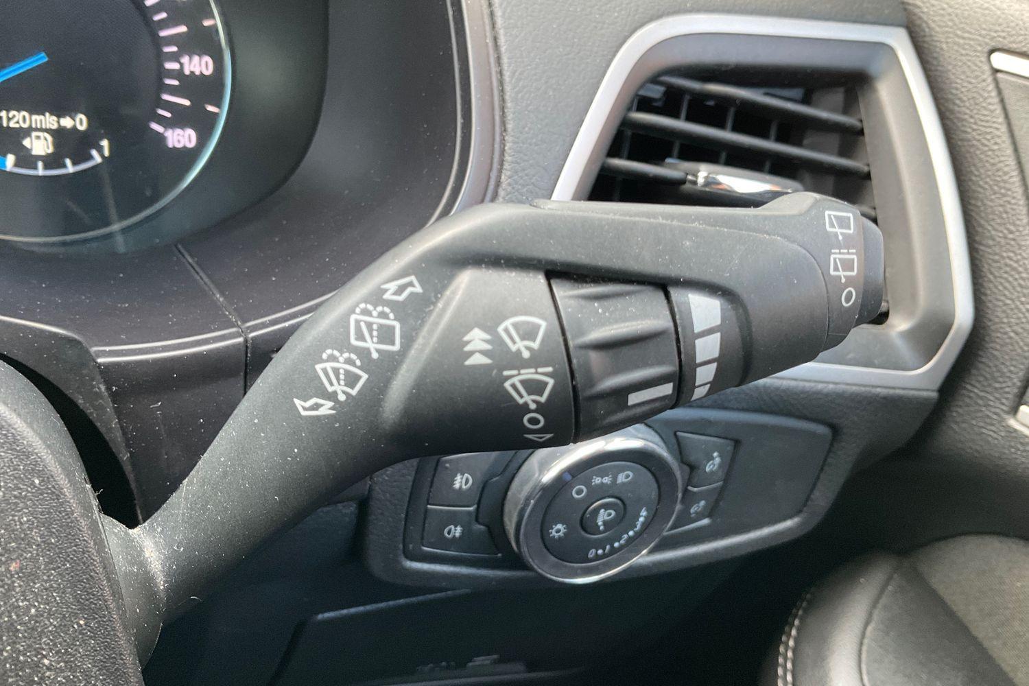 Ford GALAXY Photo 14