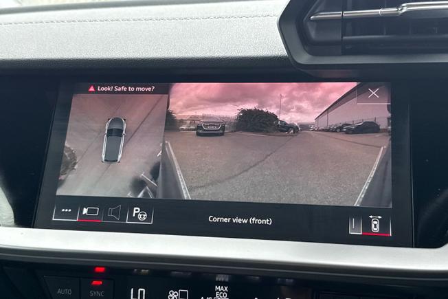 AUDI S3 Photo 47