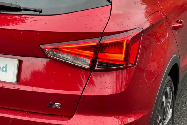 SEAT Arona Photo 18