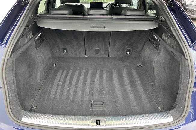 AUDI Sq5 Photo 12