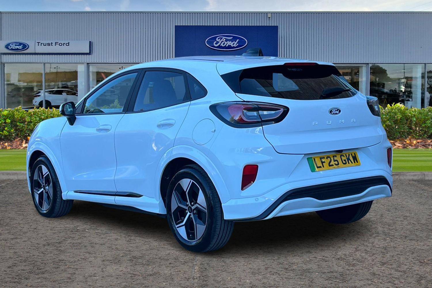 Ford PUMA Photo 1