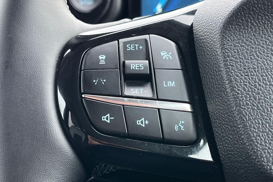 Used Ford Puma Gen-E YF25HUK 31