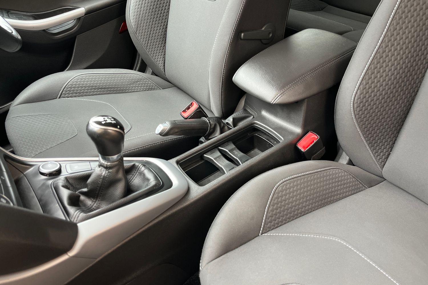 Ford FOCUS Photo 26