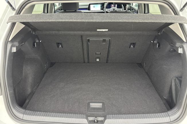 VOLKSWAGEN GOLF Photo 12