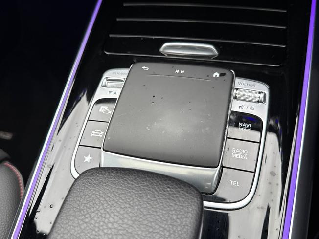 MERCEDES-BENZ B Class Photo 35