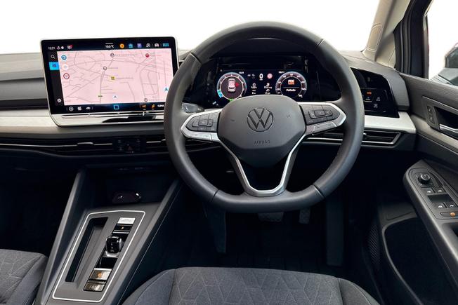 VOLKSWAGEN Golf Photo 11