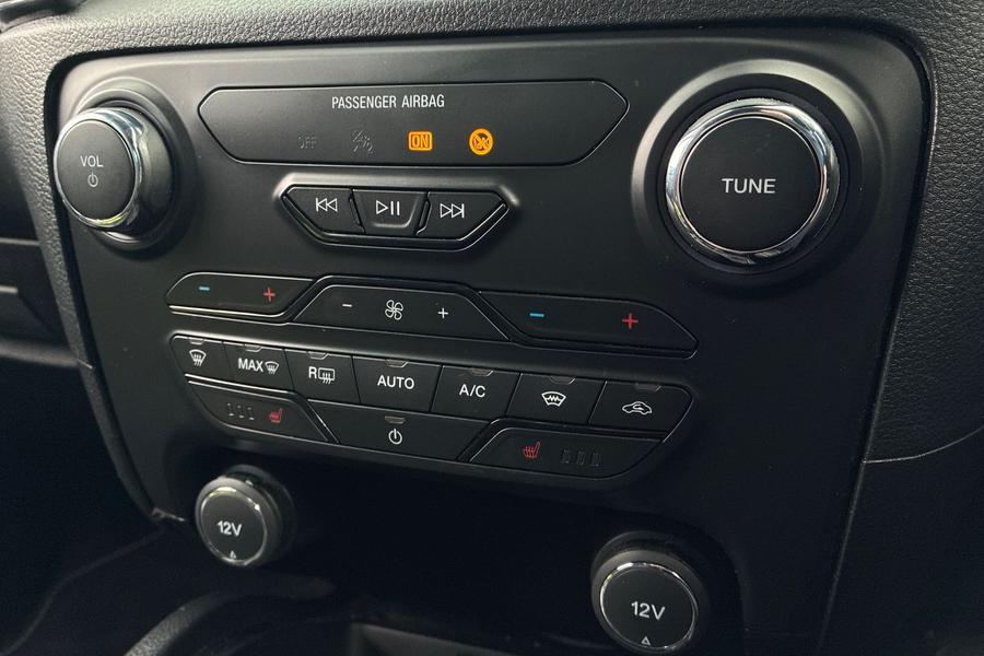 Ford RANGER Photo autoimg-63b1de0b77e517192a0b97e2cb2692c2f494a16a.jpg