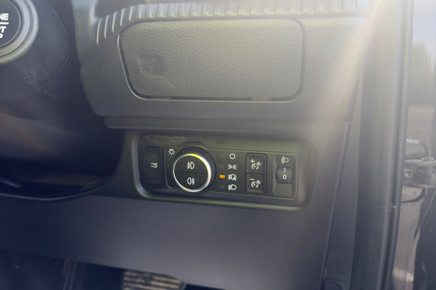 Ford RANGER Photo 28