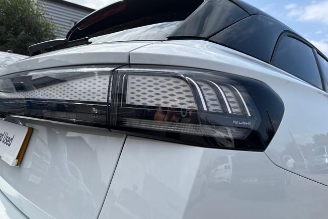 VOLKSWAGEN Id.7 Photo 18