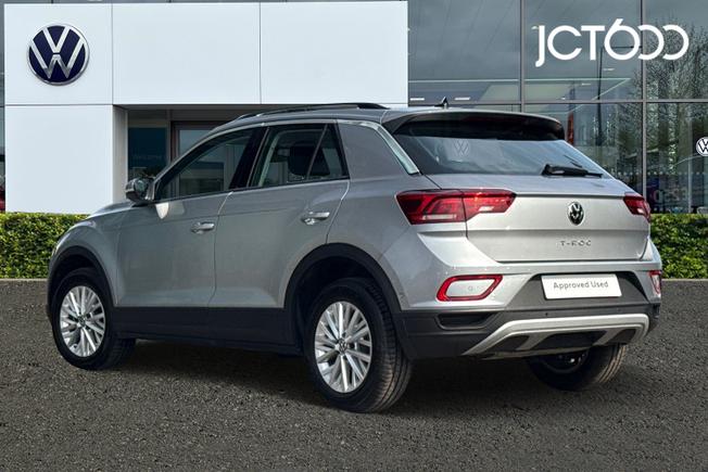 VOLKSWAGEN T-Roc Photo 3
