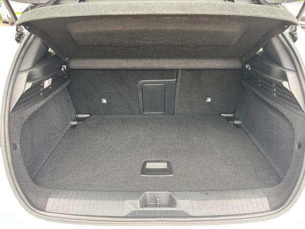 Vauxhall Astra Photo autoimg-63c1440a1f534f6871cf39244f69b807759ef239.jpg