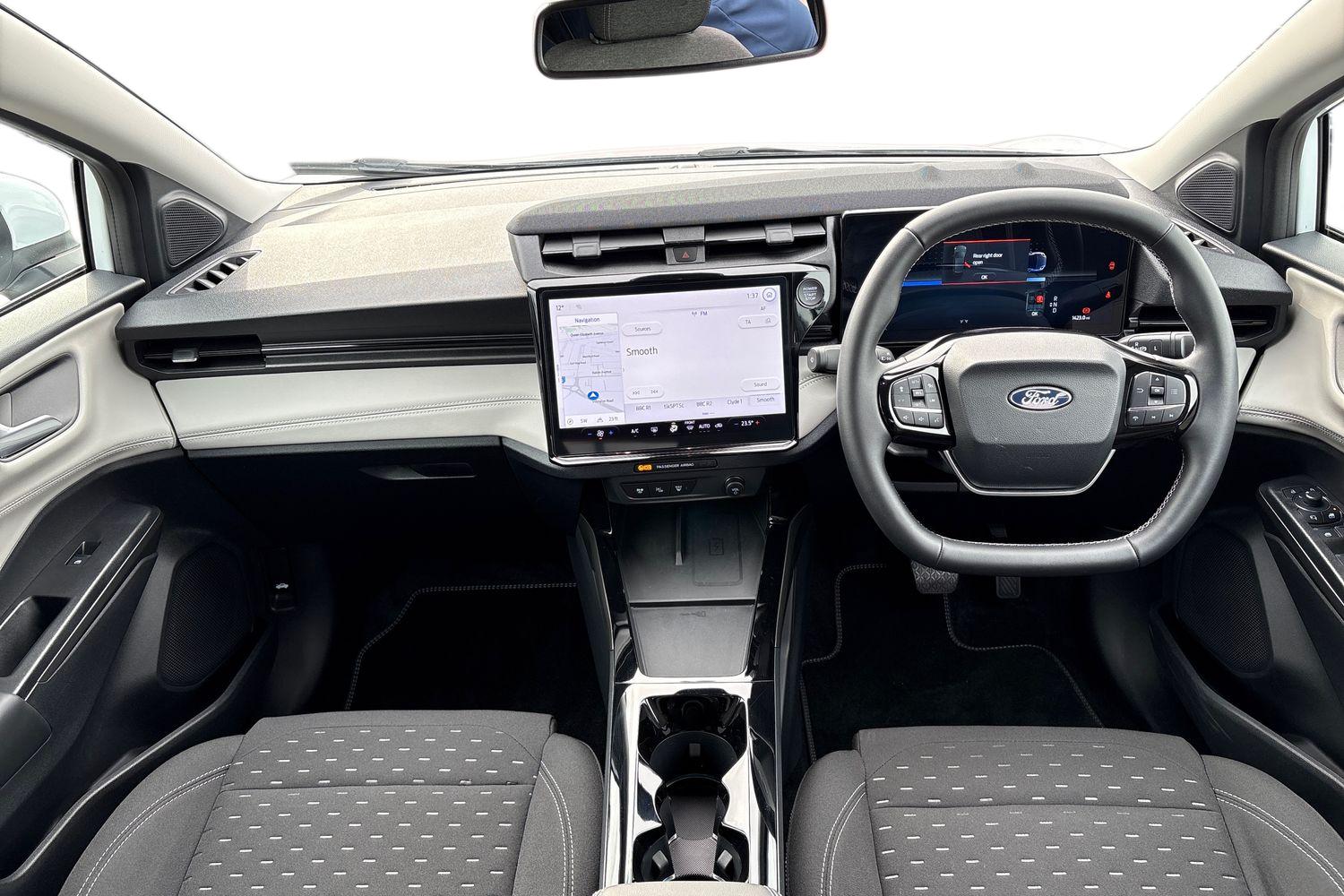 Ford Puma Gen-E Photo 9