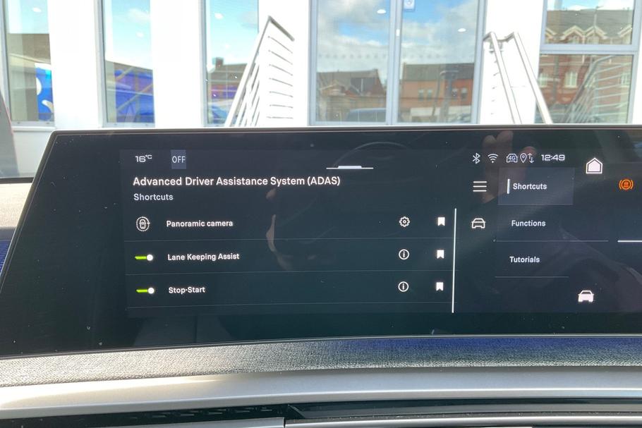 Used Peugeot 5008 26