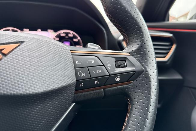 CUPRA Formentor Photo 18