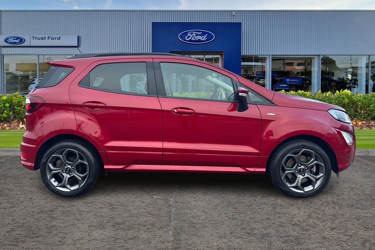 Ford ECOSPORT Photo 2