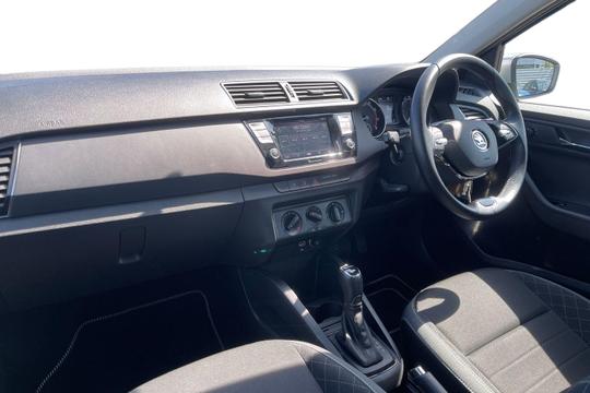 Skoda Fabia Photo autoimg-63d00664d5456405105d8b53a5367db2d246ce72.jpg