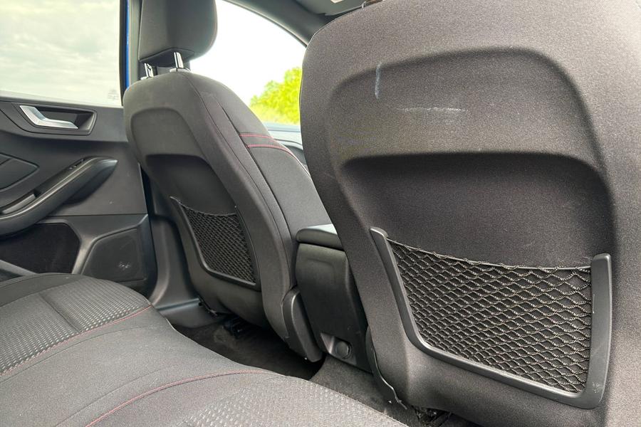 Ford FOCUS Photo autoimg-63d15f8efbed7e1db3524f0b53ba17226e39ca42.jpg