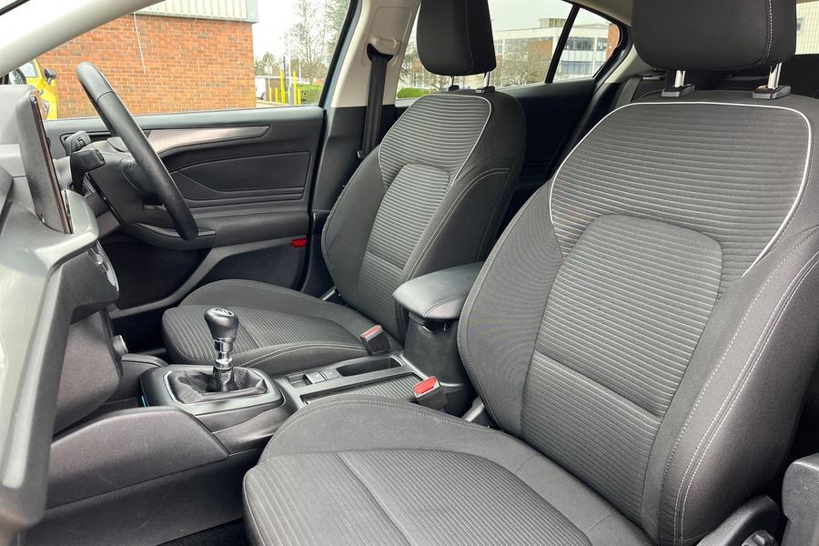 Ford Focus Photo autoimg-63d2465b1a9d4b2925678f3761345121d94c6c9c.jpg