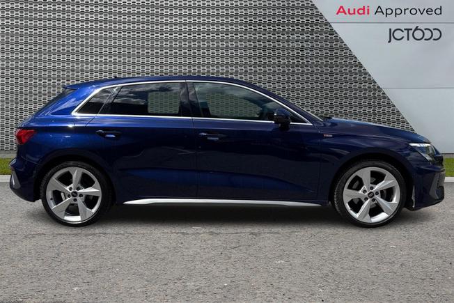 AUDI A3 Photo 4